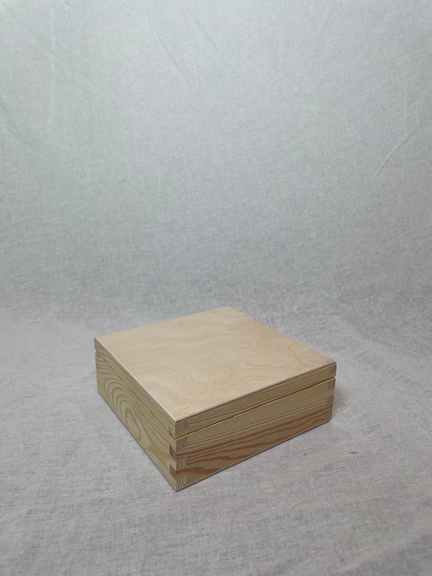 Trädlåda 16x16cm